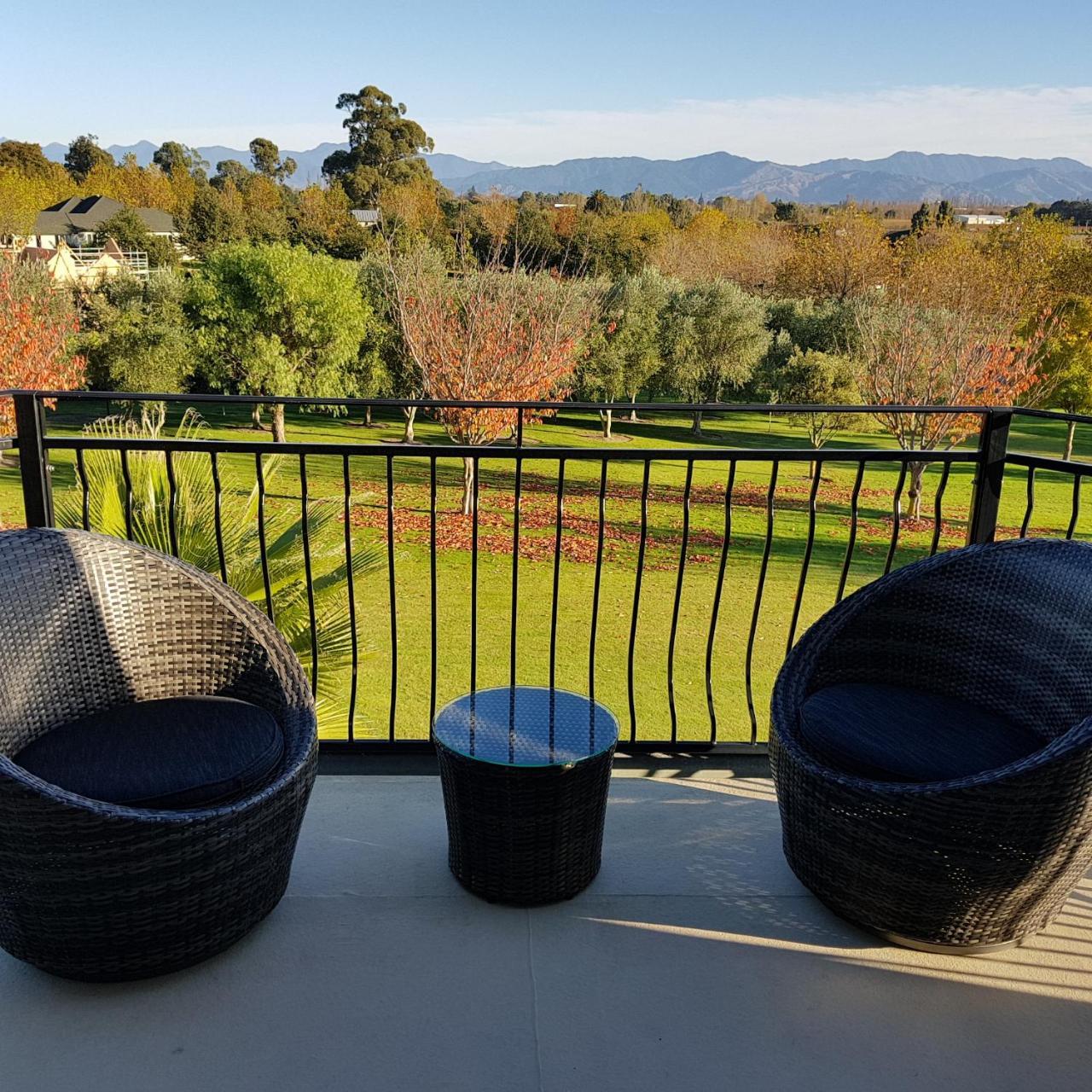 Aldaha Luxury Accommodation Blenheim Extérieur photo